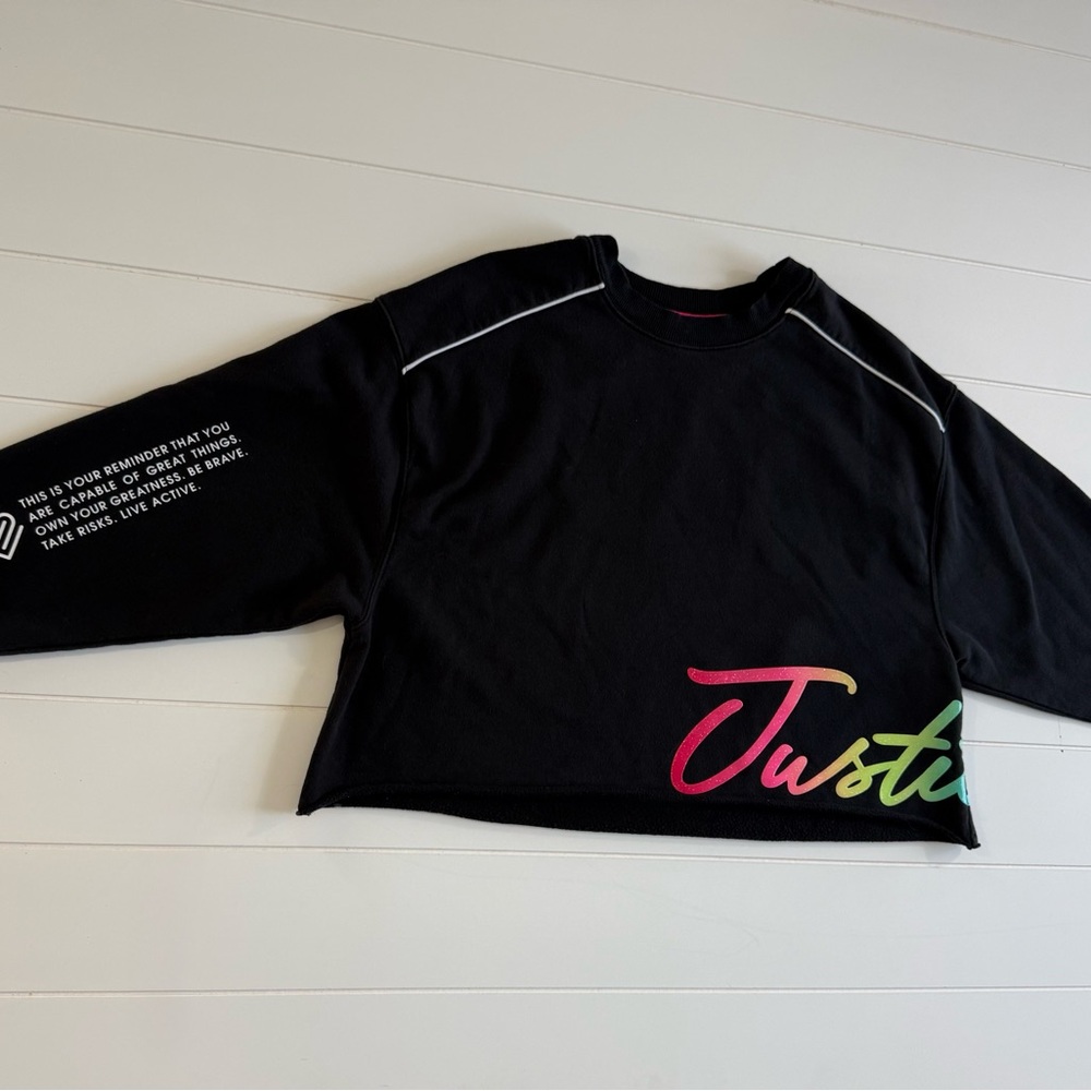 Justice Crop Sweatshirt Girls 12/14    A021